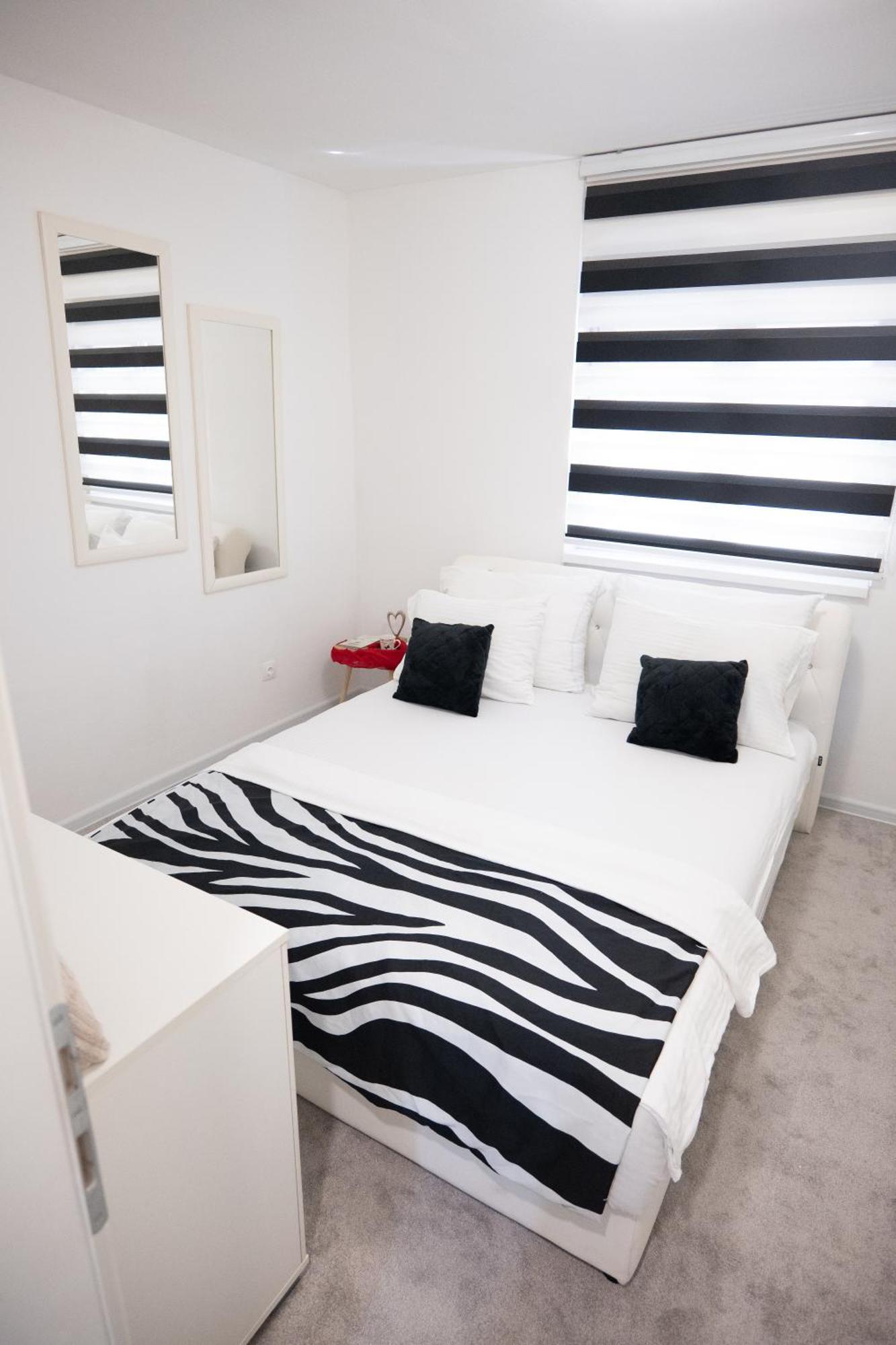 Grandeur Home Apartment Mostar - Free Parking Exterior photo